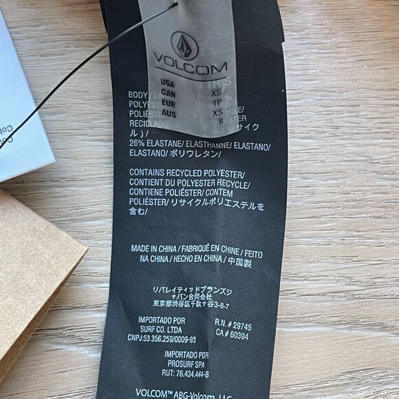 NEW $105 Volcom Womens XS One Piece Tropical Floral Take It Easy Swimsuit - Picture 7 of 12